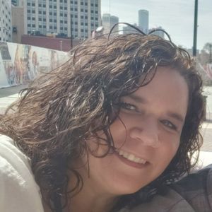 Meet your Posher, Kimberly